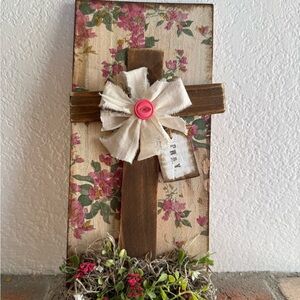 Floral Cross Spring/Easter Decor